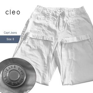 Cleo: Jeans Capri Style